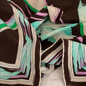LEONARD Amaryllis Paris Silk Scarf - Image 8