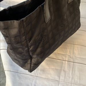 CHANEL Travel Line Tote - Image 3