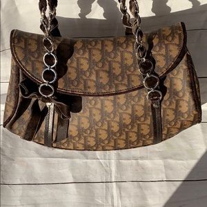 CHRISTIAN DIOR Romantique Trotter