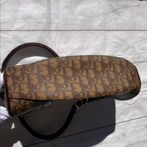 CHRISTIAN DIOR Romantique Trotter - Image 6