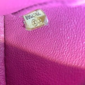 CHANEL Chocolate Bar Tote - Image 8