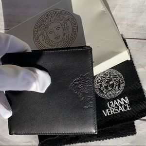 GIANNI VERSACE Calf Leather Bifold Wallet