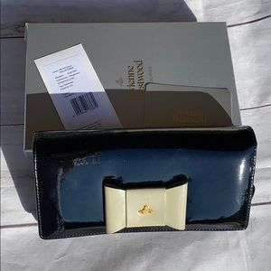 VIVIENNE WESTWOOD Emma Classic Wallet