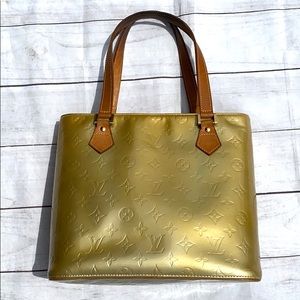LOUIS VUITTON Monogram Vernis Houston Bag