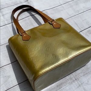 LOUIS VUITTON Monogram Vernis Houston Bag - Image 3