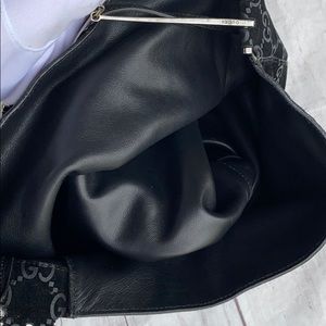GUCCI GG Suede Bucket Leather Bag - Image 5