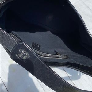 GUCCI GG PM Hobo Bag - Image 6