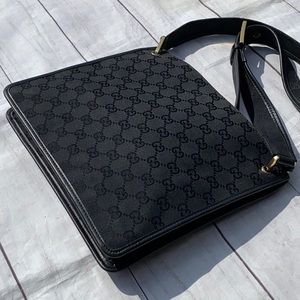 GUCCI Canvas Eclipse Crossbody Bag *FREE WALLET - Image 4