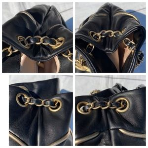 CHANEL Leather Constructivism Bag - Image 14