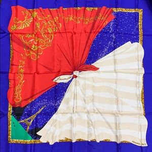 HERMÈS Souvenirs de Paris Silk Scarf