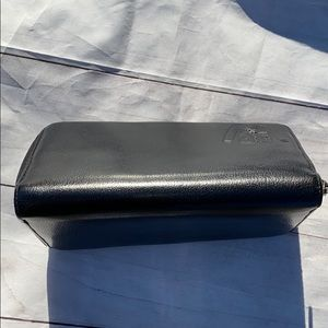 ✨SOLD💫 CHANEL Coco Mark Jacket Motif Wallet - Image 5