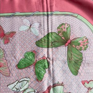 ✨SOLD💫 HERMÈS Farandole Silk Scarf - Image 3
