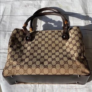 📍SOLD GUCCI GG Canvas Bamboo Tote