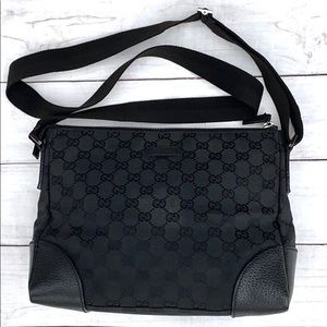 💫SOLD 💫 GUCCI GG Messenger Bag
