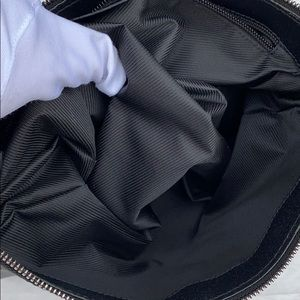 💫SOLD 💫 GUCCI GG Messenger Bag - Image 5