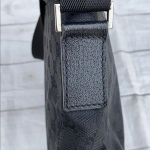 💫SOLD 💫 GUCCI GG Messenger Bag - Image 11