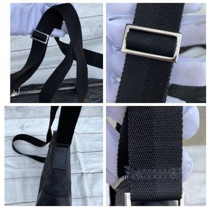 💫SOLD 💫 GUCCI GG Messenger Bag - Image 15