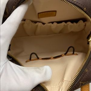 💫SOLD💫LOUIS VUITTON Monogram Spontini Bag - Image 6