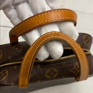 💫SOLD💫LOUIS VUITTON Monogram Spontini Bag - Image 14