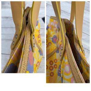Chanel Canvas Floral Printed Tote - Image 15