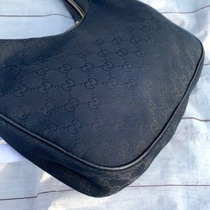 📌GUCCI Canvas Hobo - Image 4