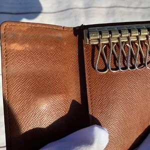💫SOLD -FREE @satoriad LOUIS VUITTON 6 Keys Holder - Image 6