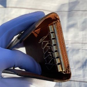 💫SOLD -FREE @satoriad LOUIS VUITTON 6 Keys Holder - Image 10