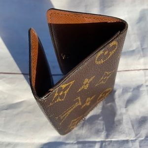 💫SOLD -FREE @satoriad LOUIS VUITTON 6 Keys Holder - Image 15