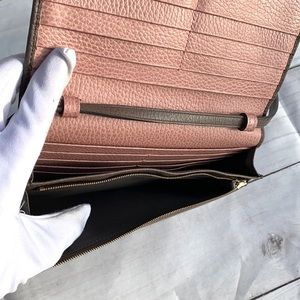 GUCCI Wallet Clutch Crossbody - Image 5