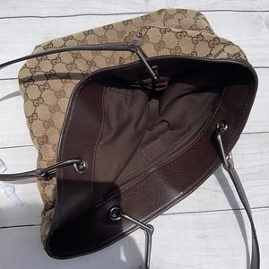 GUCCI Shoulder Bag - Image 6