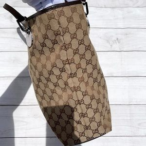 GUCCI Shoulder Bag - Image 8