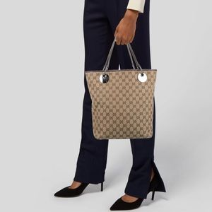 GUCCI Shoulder Bag - Image 16