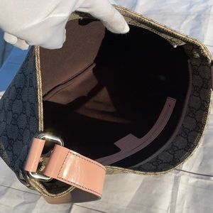 SOLD GUCCI Large Messenger Crossbody - Image 6