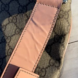 SOLD GUCCI Large Messenger Crossbody - Image 15