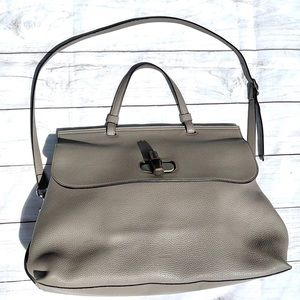 SOON 🎀GUCCI Daily Top Large Bag