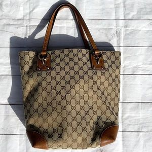 👜SOLD -GUCCI Charm Shoulder Bag - Image 3