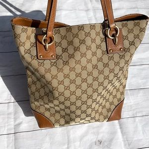 👜SOLD -GUCCI Charm Shoulder Bag - Image 6