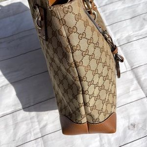 👜SOLD -GUCCI Charm Shoulder Bag - Image 9