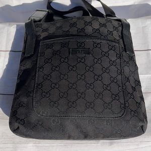 5GUCCI Flat Crossbody