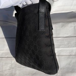 5GUCCI Flat Crossbody - Image 8