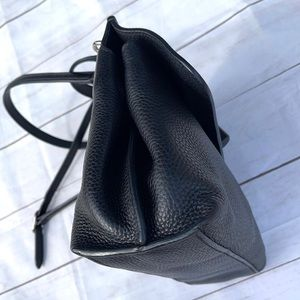 GUCCI Bamboo Daily Top Handle PM Bag - Image 12