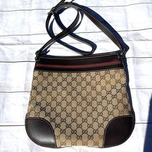 GUCCI Mayfair Crossbody Bag - Image 2