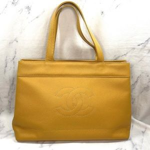 CHANEL CC Caviar Shoulder Bag