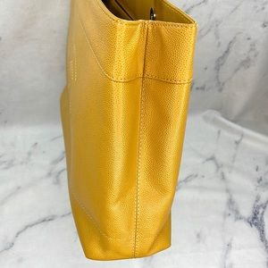 CHANEL CC Caviar Shoulder Bag - Image 10