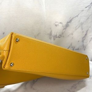 CHANEL CC Caviar Shoulder Bag - Image 16