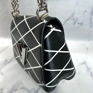 LOUIS VUITTON EPI TWIST - Image 9