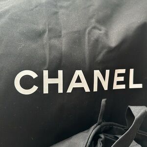 CHANEL 2 GARMENT BAG - Image 3