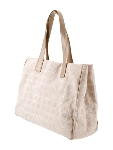 Chanel Travel Ligne Tote - view 3
