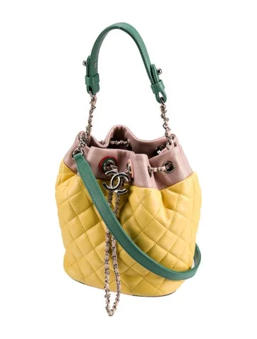 Chanel Paris-Cuba Chain Bucket Bag - view 3