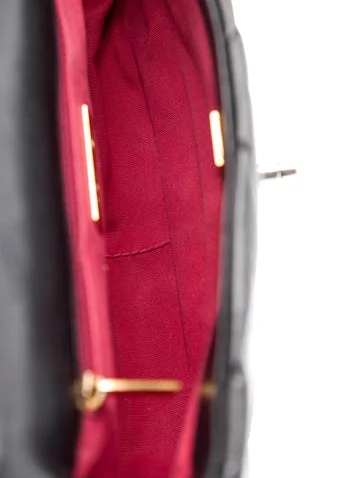 Chanel Medium 19 Flap Bag - view 6